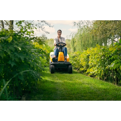 Аккумуляторный садовый минирайдер Stiga Swift 372e Аккумуляторный садовый минирайдер Stiga Swift 372e