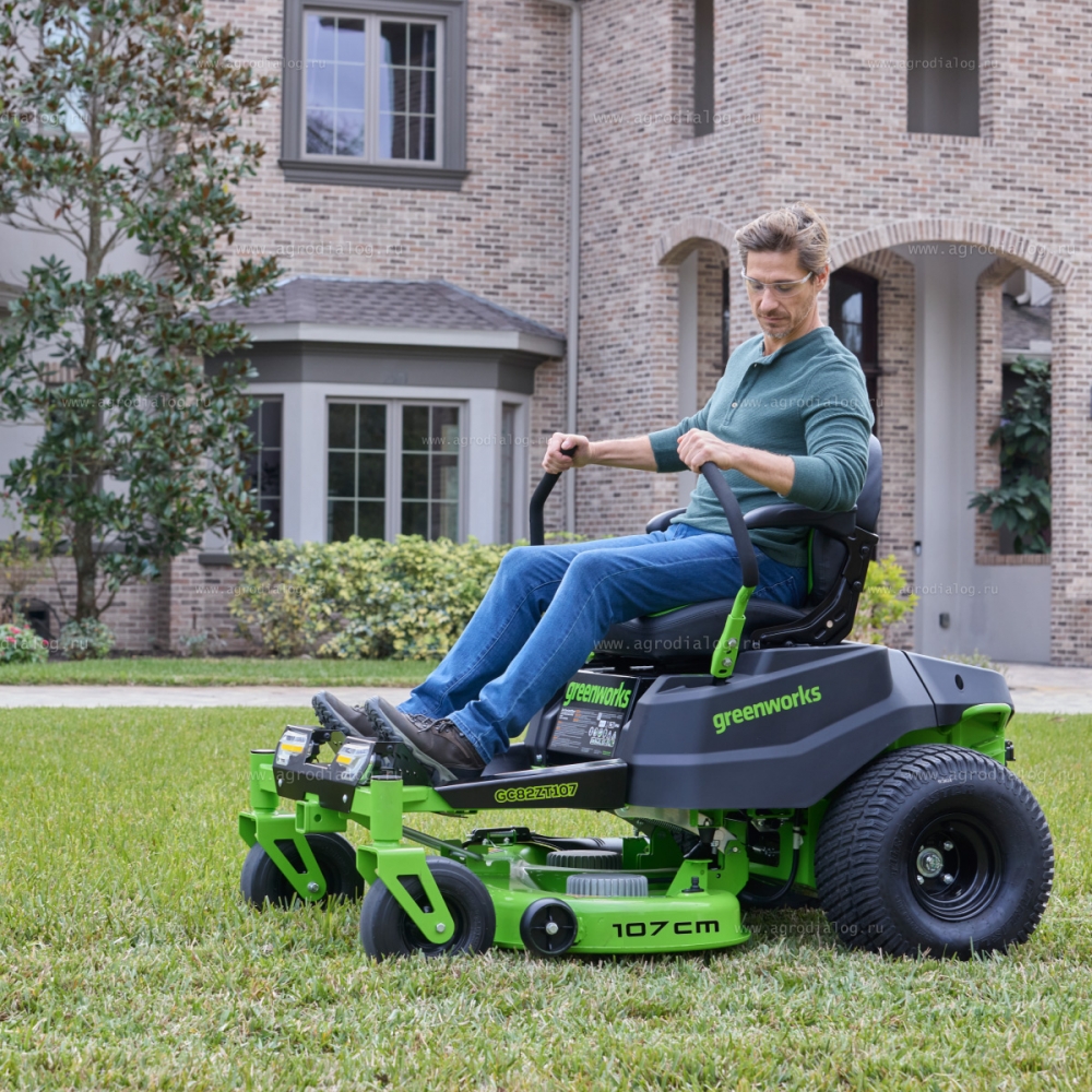 akkumulyatornyj-sadovyj-rajder