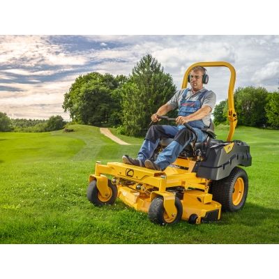Садовый райдер Cub Cadet Z1 122 Садовый райдер Cub Cadet Z1 122