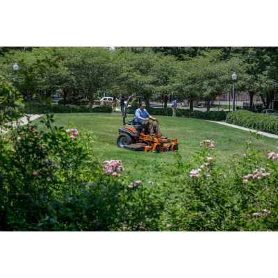 Садовый райдер Husqvarna Z560X Садовый райдер Husqvarna Z560X