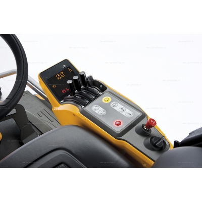 Садовый райдер Stiga Park Pro 900 AWX Садовый райдер Stiga Park Pro 900 AWX