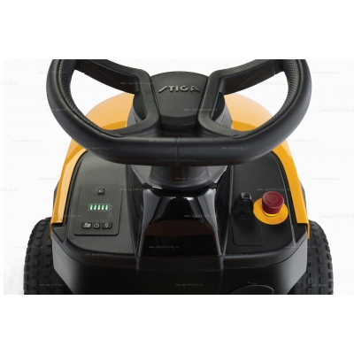 Аккумуляторный садовый трактор Stiga Tornado 398e Аккумуляторный садовый трактор Stiga Tornado 398e