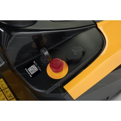 Аккумуляторный садовый трактор Stiga Tornado 598e Аккумуляторный садовый трактор Stiga Tornado 598e