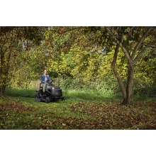 Садовый трактор Alpina AT3 98 A Садовый трактор Alpina AT3 98 A