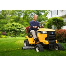 Садовый трактор Cub Cadet XT1 OS96 Садовый трактор Cub Cadet XT1 OS96