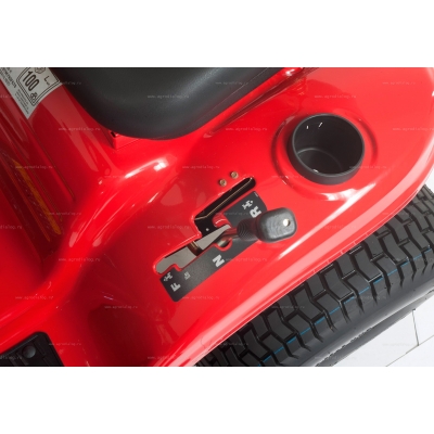 Садовый трактор MTD 92 Садовый трактор MTD 92