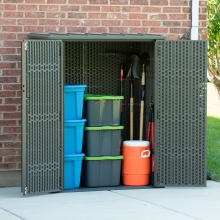 Пластиковый садовый шкаф Lifetime Woodlook 60209 Пластиковый садовый шкаф Lifetime Woodlook 60209