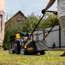 Бензиновый скарификатор DENZEL SAG-400 Бензиновый скарификатор DENZEL SAG-400