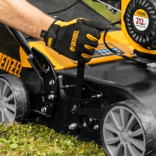 Бензиновый скарификатор DENZEL SAG-400 Бензиновый скарификатор DENZEL SAG-400