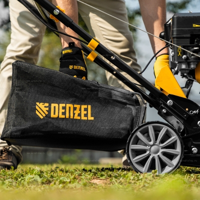 Бензиновый скарификатор DENZEL SAG-400 Бензиновый скарификатор DENZEL SAG-400