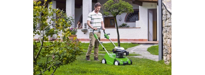 Аэратор и скарификатор для газона – основные отличия