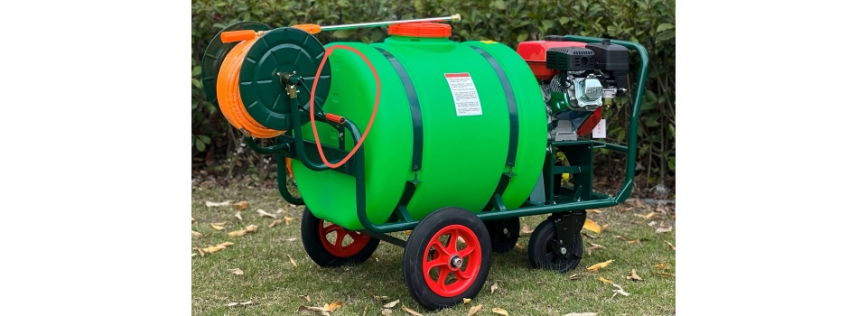 Эффективность распыления опрыскивателя, оснащенного мембранно-поршневым насосом