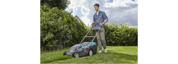 Электрические газонокосилки помогут совместить приятное с полезным