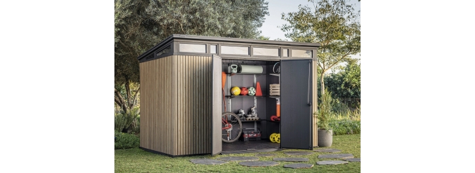 Как правильно выбрать и установить пластиковый сарай на участке