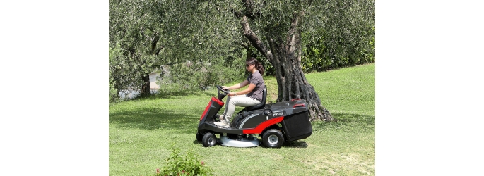 Садовый минирайдер: комфорт и эффективность в компактном формате