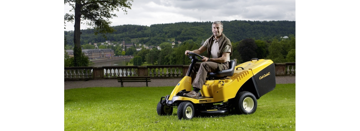 Садовый минирайдер: подготовка к зимнему хранению